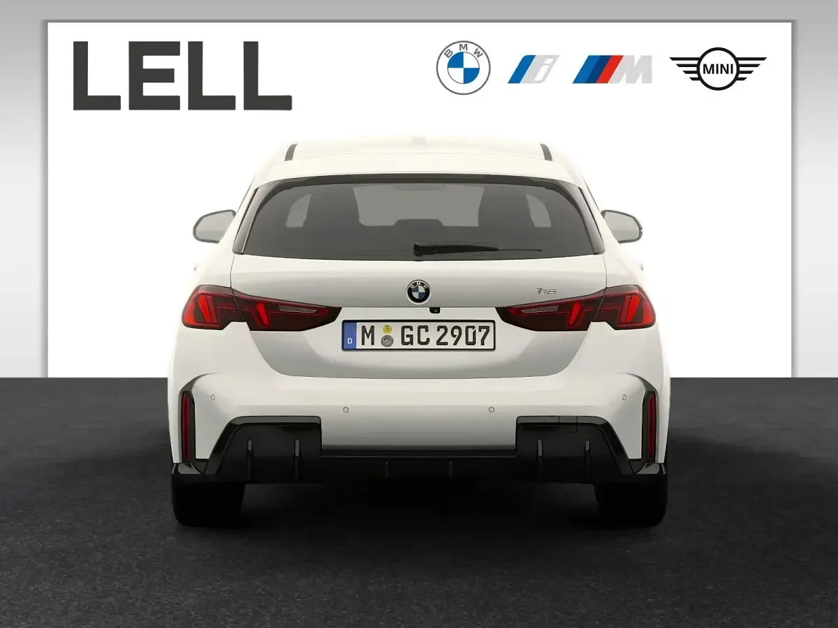Neu BMW 116 M Sport 122 PS (89 kW) 2026 Weiß Kleinwagen