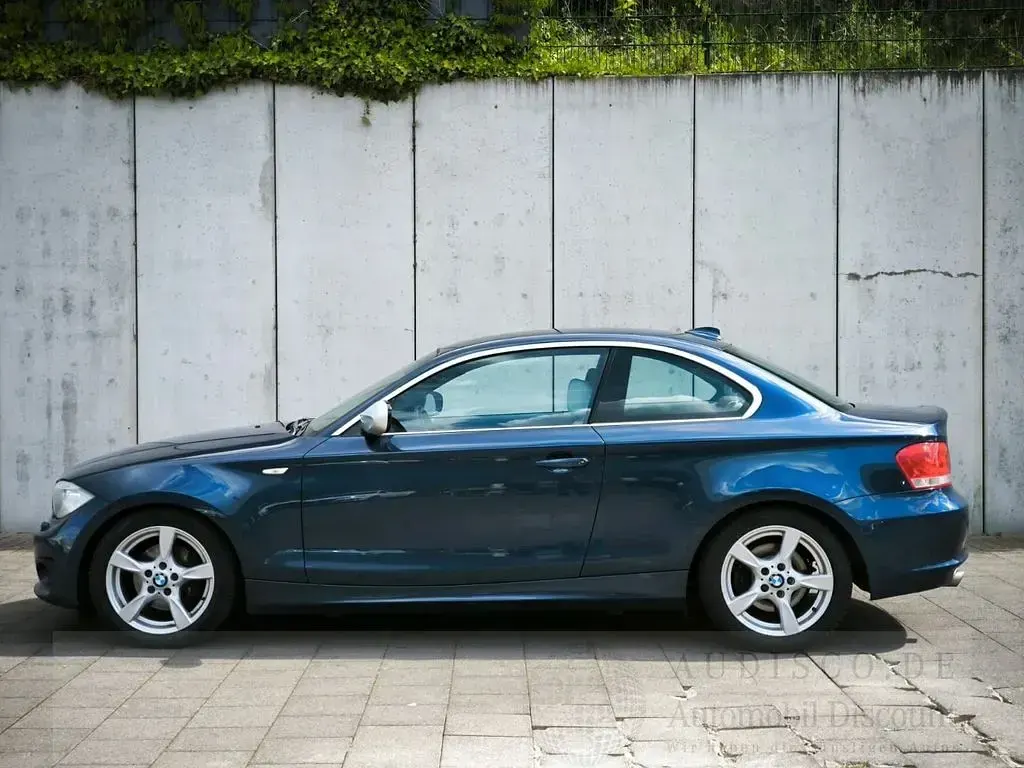 Gebraucht BMW 120 Coupé Exclusive 177 PS (130 kW) 2012 Tiefseeblau metallic 0a76 Coupé
