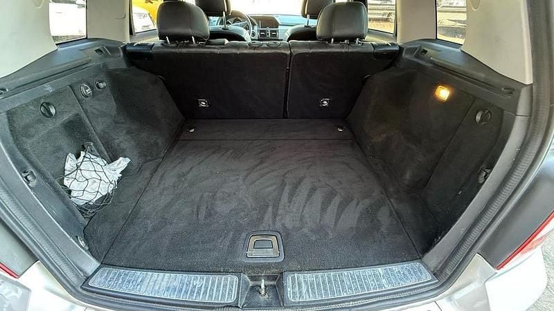 Gebraucht Mercedes GLK350 231 PS (169 kW) 2012 Silber SUV