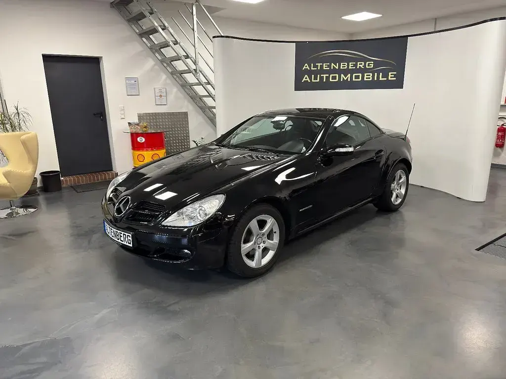 Gebraucht Mercedes SLK200 163 PS (119 kW) 2007 Schwarz Cabrio
