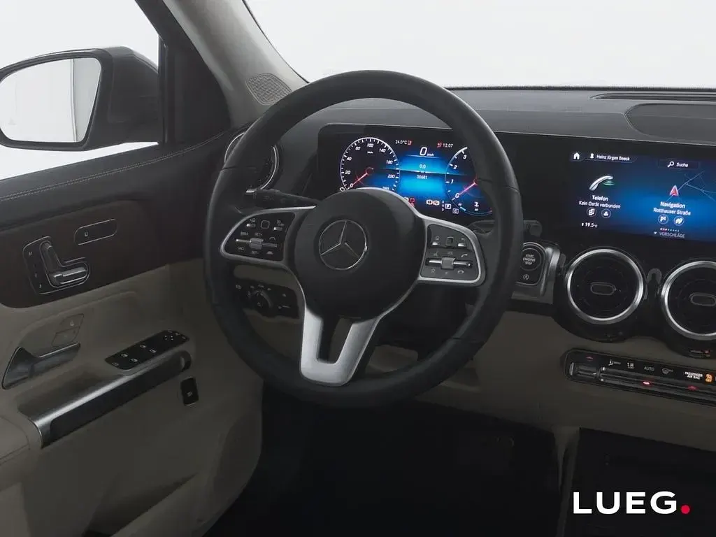 Gebraucht Mercedes GLB250 Progressive 224 PS (164 kW) 2021 Grau SUV