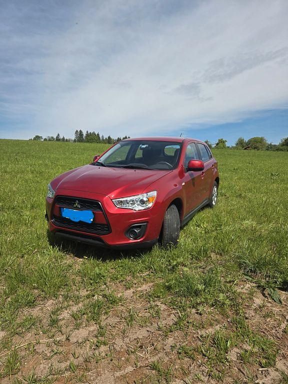 Rot Gebraucht 2015 Mitsubishi ASX Classic Collection SUV | 8.200 € (Superpreis) - Bild 1/4