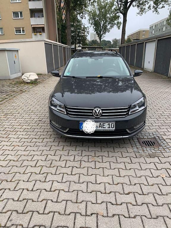 Gebraucht VW Passat 160 PS (117 kW) 2014 Braun Limousine