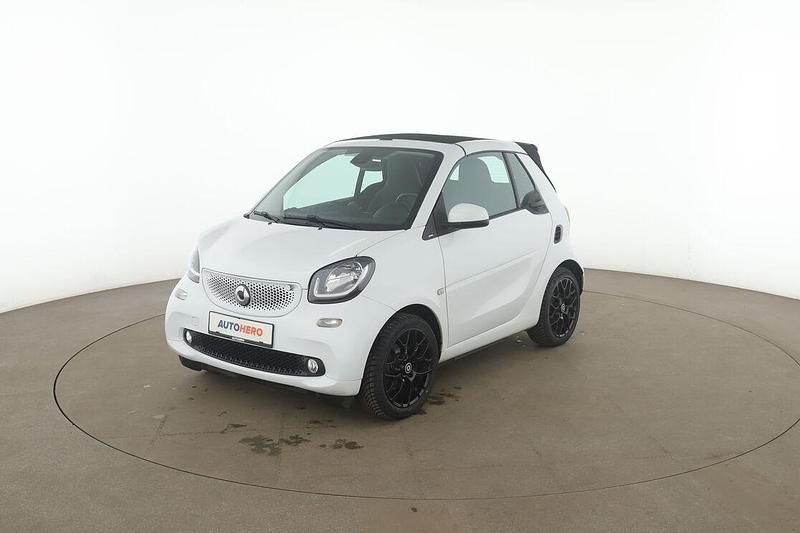 Gebraucht Smart ForTwo Cabrio Basis 90 PS (66 kW) 2019 Weiß Cabrio