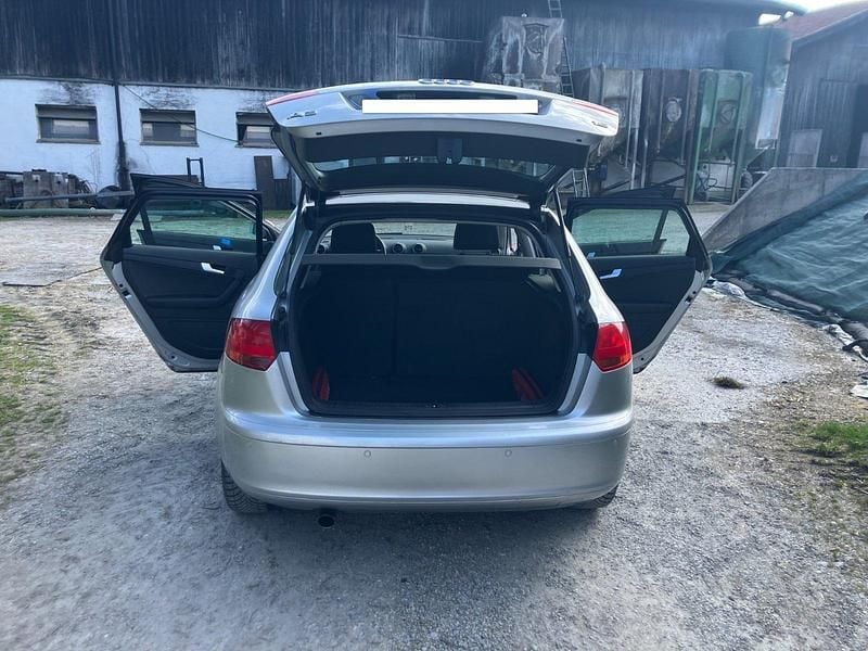 Gebraucht Audi A3 105 PS (77 kW) 2006 Silber Kleinwagen