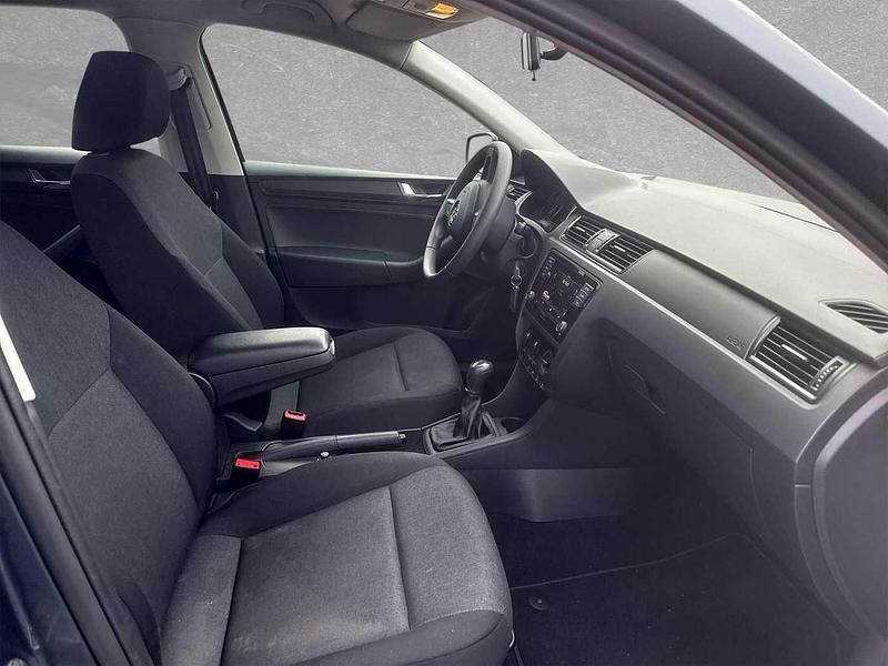 Gebraucht Skoda Rapid Cool Edition 95 PS (69 kW) 2017 Grau Kombi