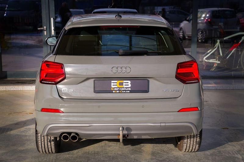 Gebraucht Audi Q2 Design 150 PS (110 kW) 2020 Grau SUV