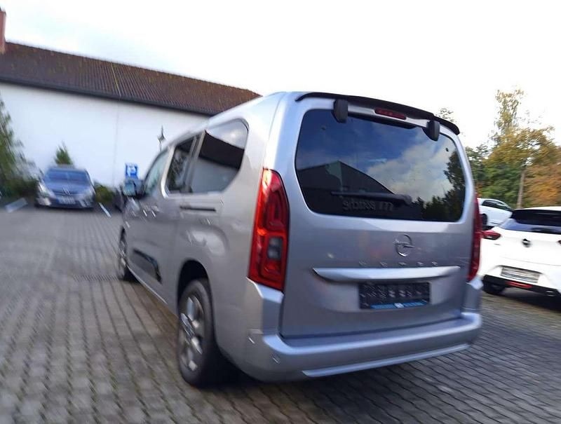 Gebraucht Opel Combo Life 131 PS (96 kW) 2024 Lack grau artense/typ aussenverkleidung metalliclackierung Van / Kleinbus