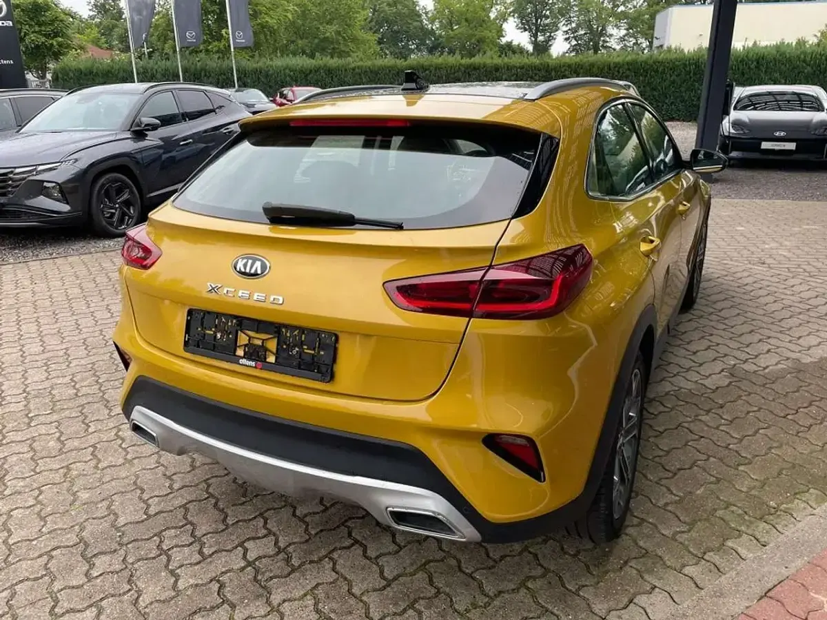 Gebraucht Kia XCeed Spirit 160 PS (117 kW) 2021 Quantumgelb SUV