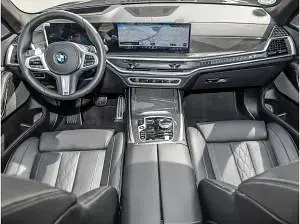 Gebraucht BMW X7 340 PS (250 kW) 2025 Grau (bmw individual dravitgrau) SUV