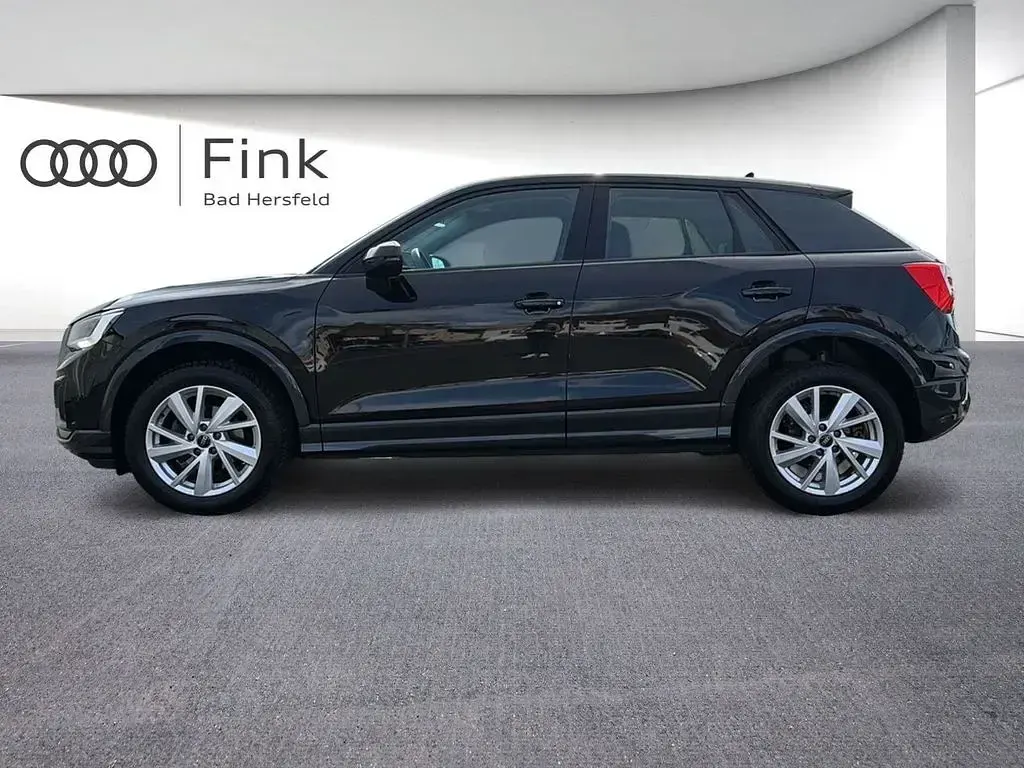 Gebraucht Audi Q2 Advanced Plus 150 PS (110 kW) 2024 Mythosschwarz metallic SUV