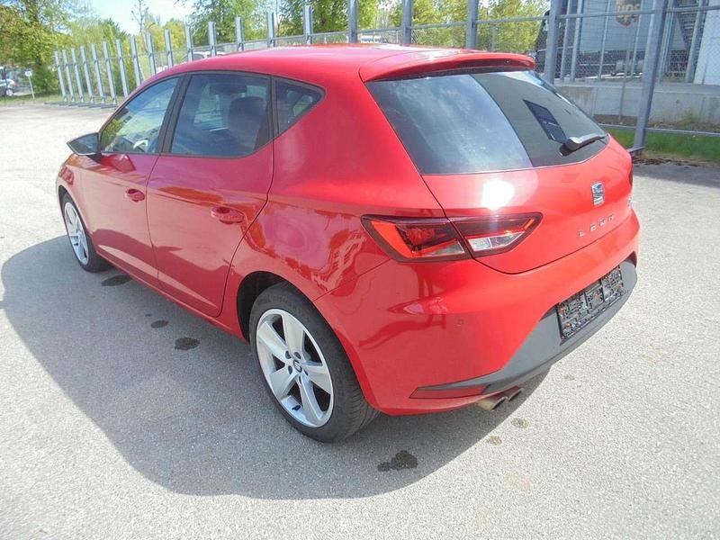 Gebraucht Seat Leon FR 150 PS (110 kW) 2013 "emocion" rot Limousine