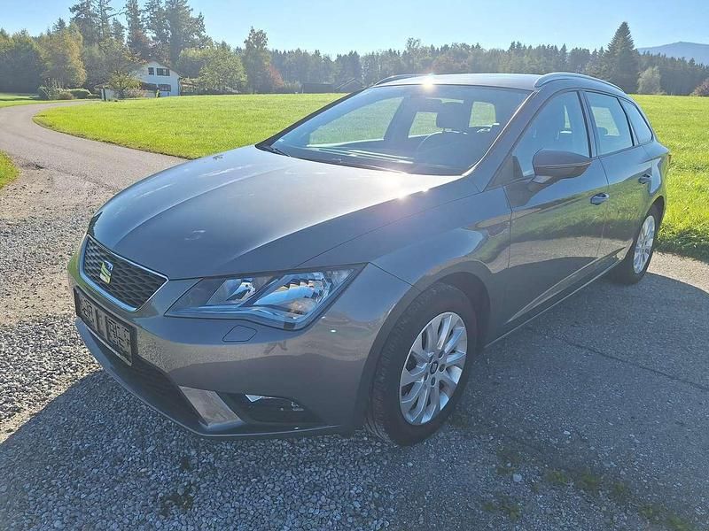 D grau/monsungrau Gebraucht 2016 Seat Leon ST Style Kombi | 10.990 € (Fairer Preis) - Bild 1/4
