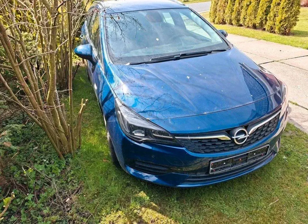 Usata Opel Astra 110 CV (80 kW) 2020 Blu Station wagon