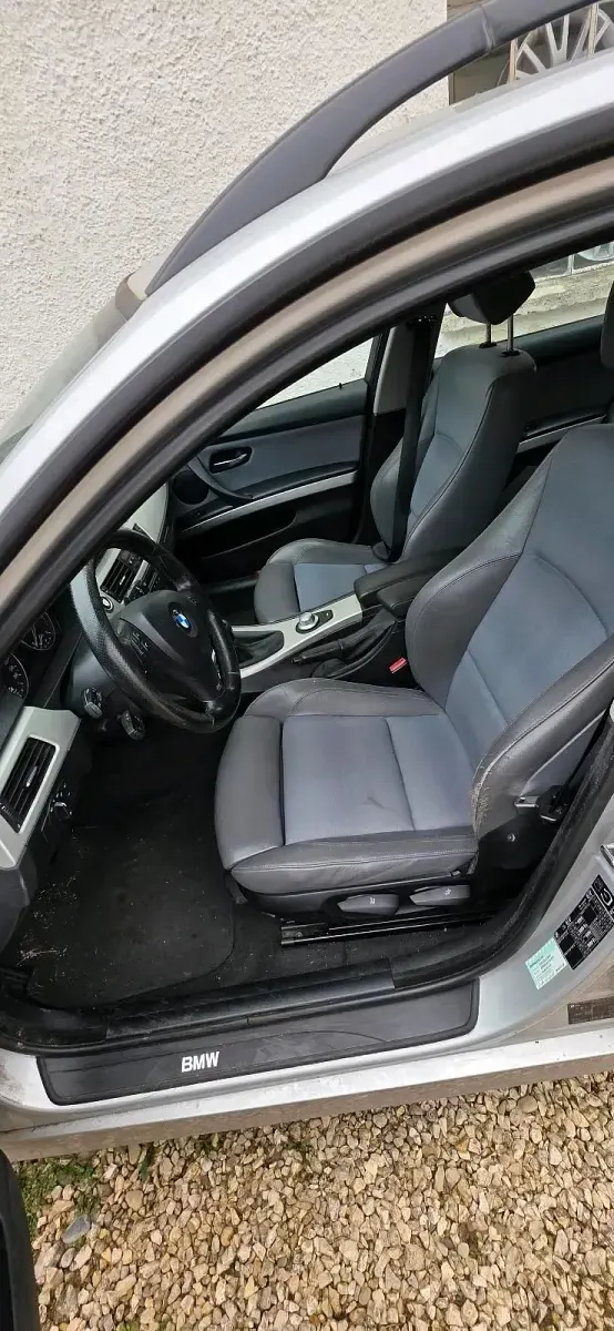 Gebraucht BMW 320 163 PS (119 kW) 2006 Silber Kombi