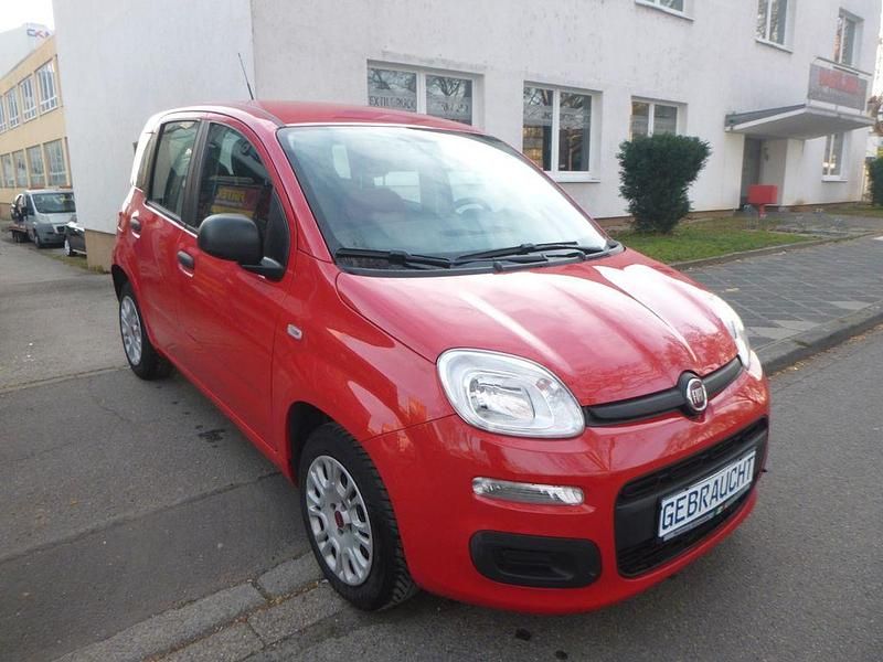 Gebraucht Fiat Panda Easy 69 PS (50 kW) 2018 Rot Kleinwagen
