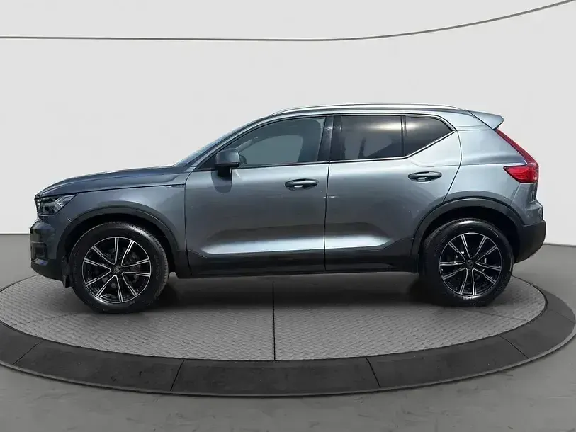 Gebraucht Volvo XC40 Momentum 150 PS (110 kW) 2019 Grau SUV