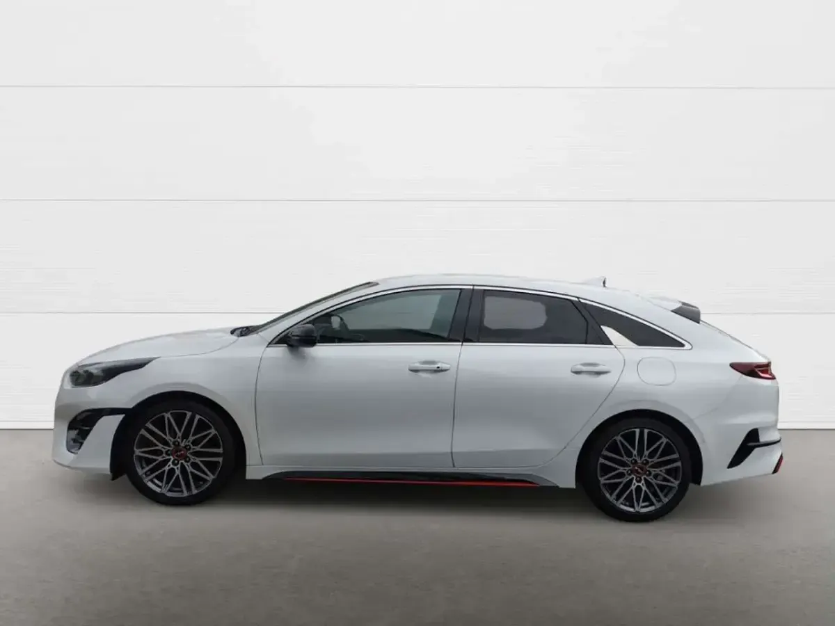 Gebraucht Kia ProCeed GT 204 PS (150 kW) 2022 Weiss Kombi