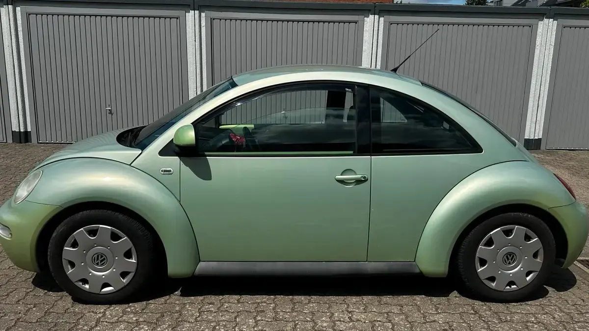 Gebraucht VW New Beetle 115 PS (84 kW) 1999 Grün Kleinwagen