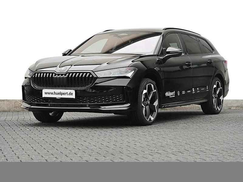 Ebony schwarz metallic Gebraucht 2025 Skoda Superb SportLine Kombi | 54.196 € - Bild 1/3