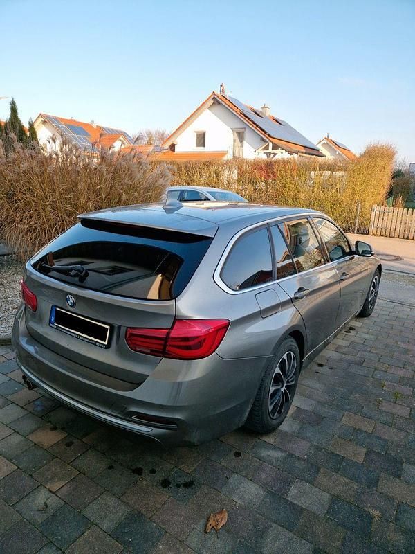 Gebraucht BMW 320 Luxury Line 190 PS (139 kW) 2017 Kombi