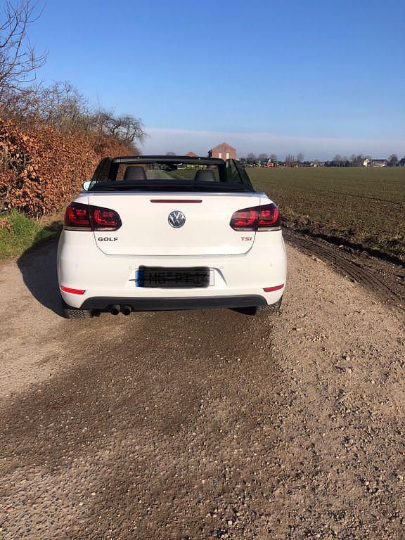 Gebraucht VW Golf 160 PS (117 kW) 2011 Weiß Cabrio