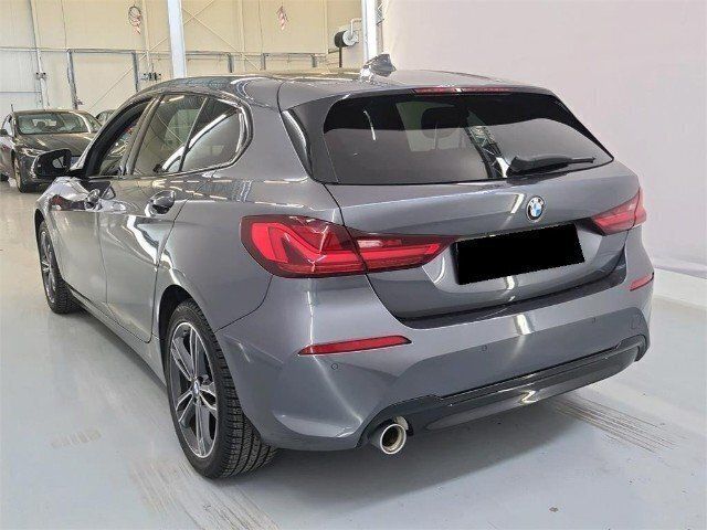 Gebraucht BMW 118 140 PS (102 kW) 2020 Grau Kleinwagen