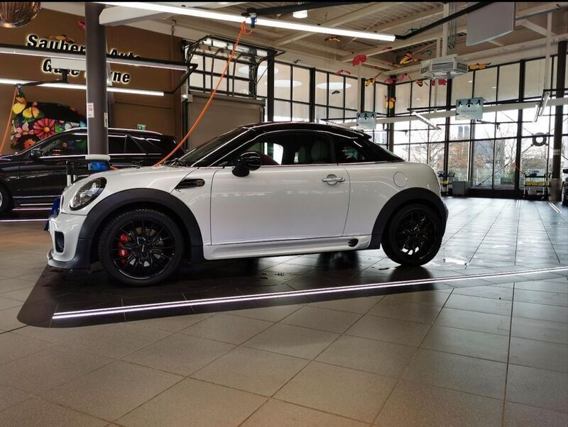 Second-hand Mini John Cooper Works 211 CP (155 kW) 2012 Alb Hatchback