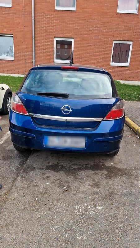Gebraucht Opel Astra 90 PS (66 kW) 2007 Blau Limousine