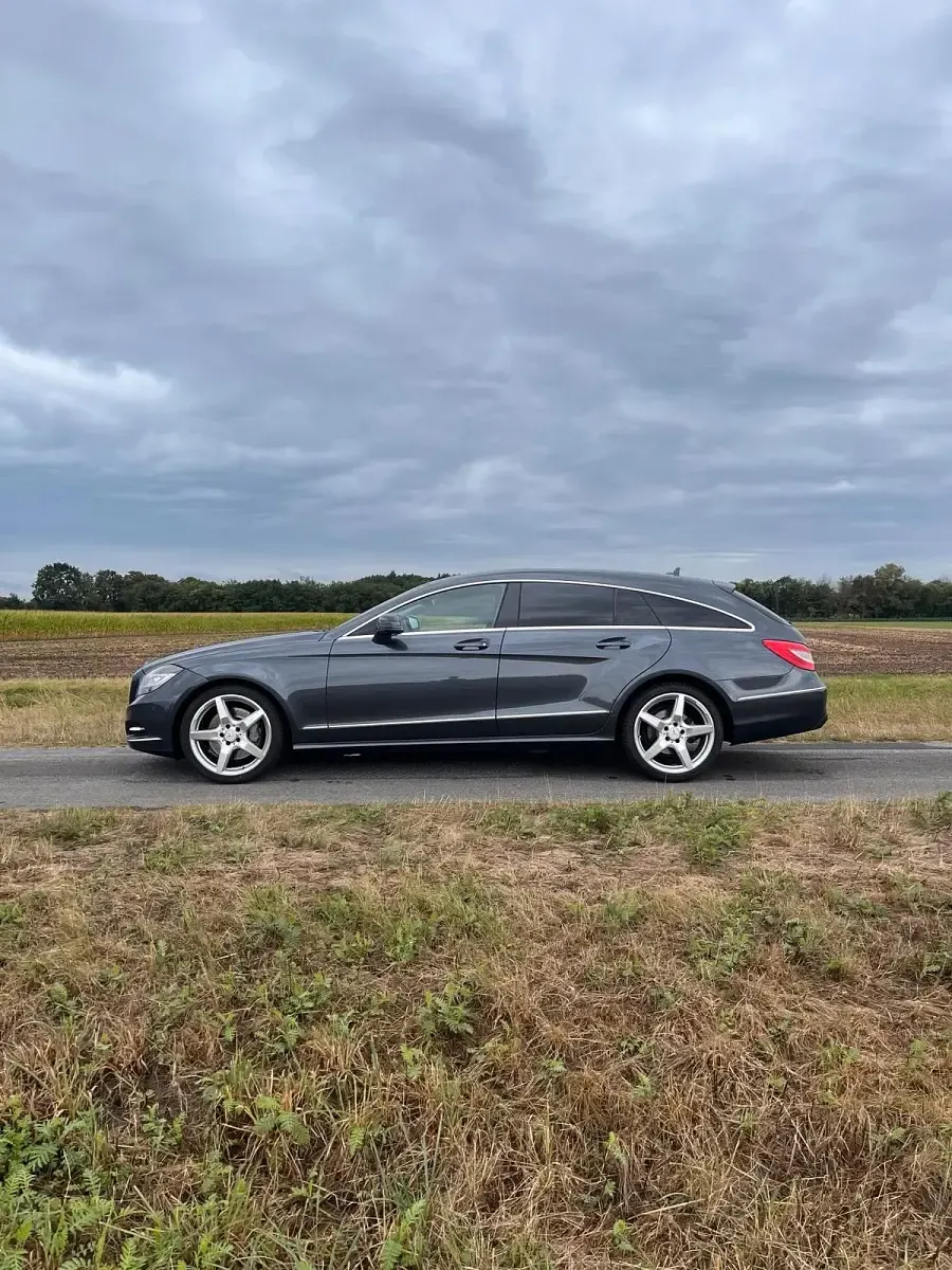 Gebraucht Mercedes CLS350 Shooting Brake 265 PS (194 kW) 2014 Grau Kombi