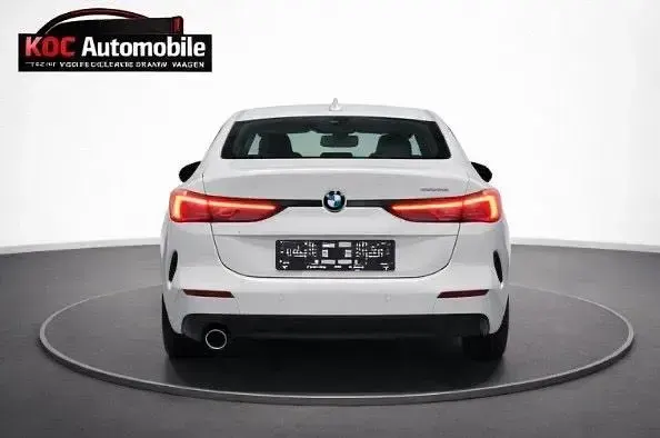 Gebraucht BMW 216 116 PS (85 kW) 2022 Weiß Coupé