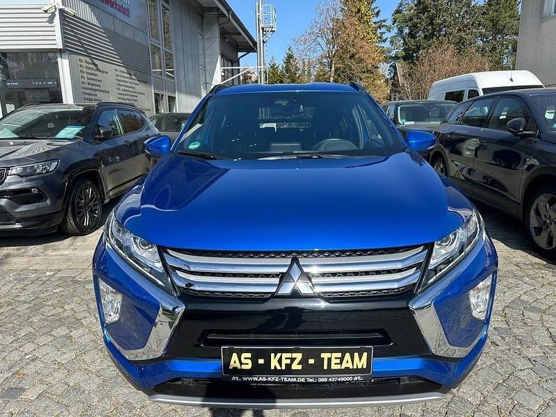 Gebraucht Mitsubishi Eclipse Cross Spirit+ 163 PS (119 kW) 2020 Blau SUV