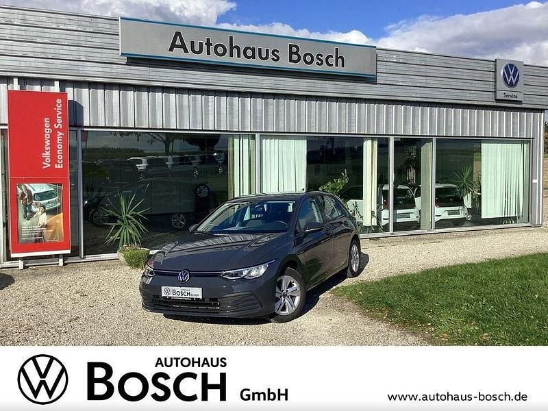 Uranograu Gebraucht 2022 VW Golf VIII Life Limousine | 17.685 € (Guter Preis) - Bild 1/4