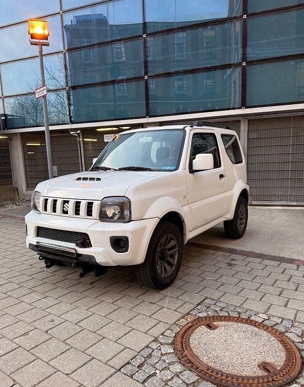 Gebraucht Suzuki Jimny 84 PS (61 kW) 2012 Weiß SUV