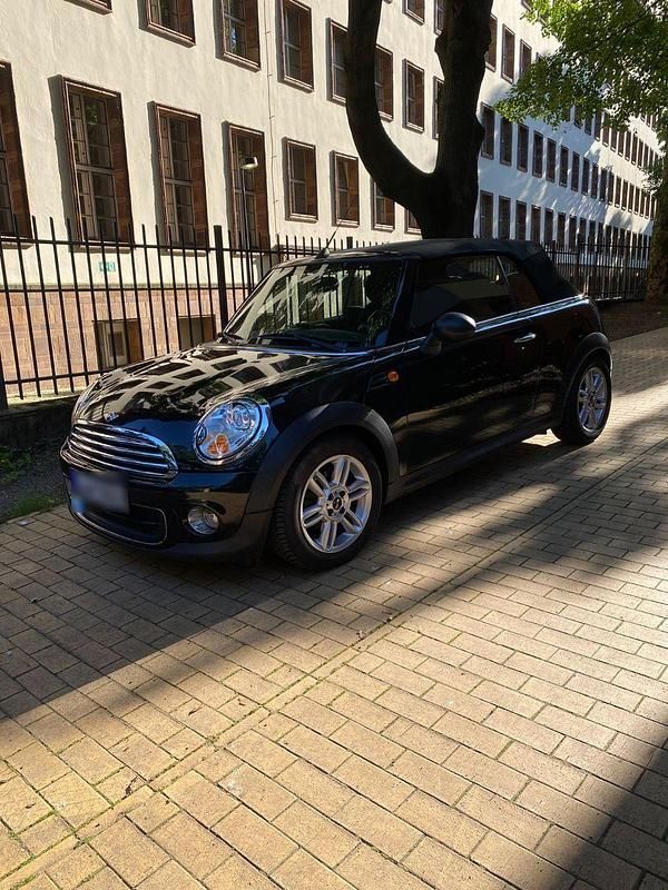 Gebraucht Mini One Cabriolet 98 PS (72 kW) 2011 Schwarz Cabrio