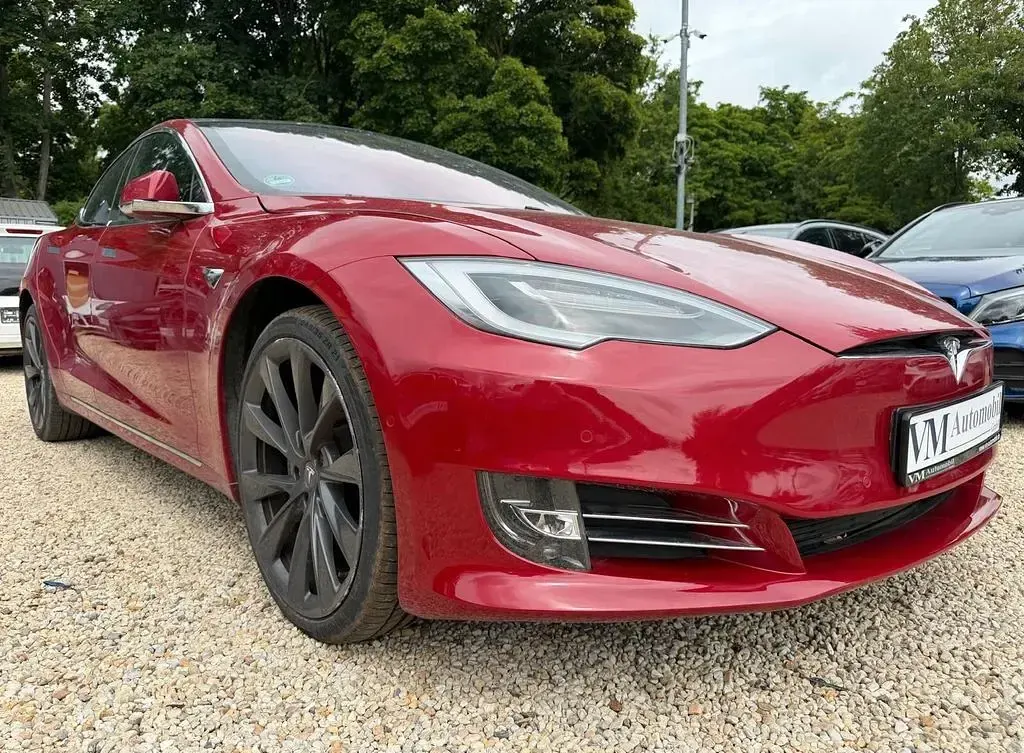 Gebraucht Tesla Model S Performance 344 kW (469 PS) 2018 Rot Kleinwagen