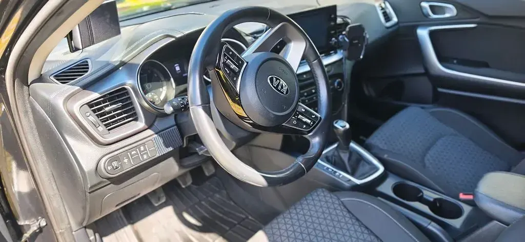 Gebraucht Kia XCeed Vision 160 PS (117 kW) 2021 Schwarz SUV