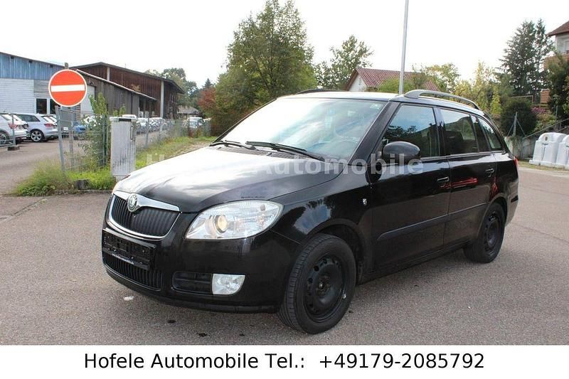 Schwarz Gebraucht 2009 Skoda Fabia Style Kombi | 1.250 € (Superpreis) - Bild 1/4