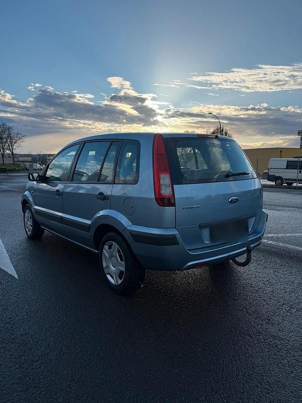 Gebraucht Ford Fusion Style 101 PS (74 kW) 2008 Blau Kleinwagen