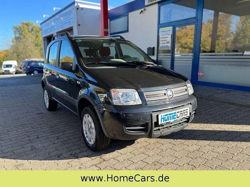 Schwarz Gebraucht 2004 Fiat Panda 4x4 Climbing Kleinwagen | 2.999 € (Fairer Preis) - Bild 1/4