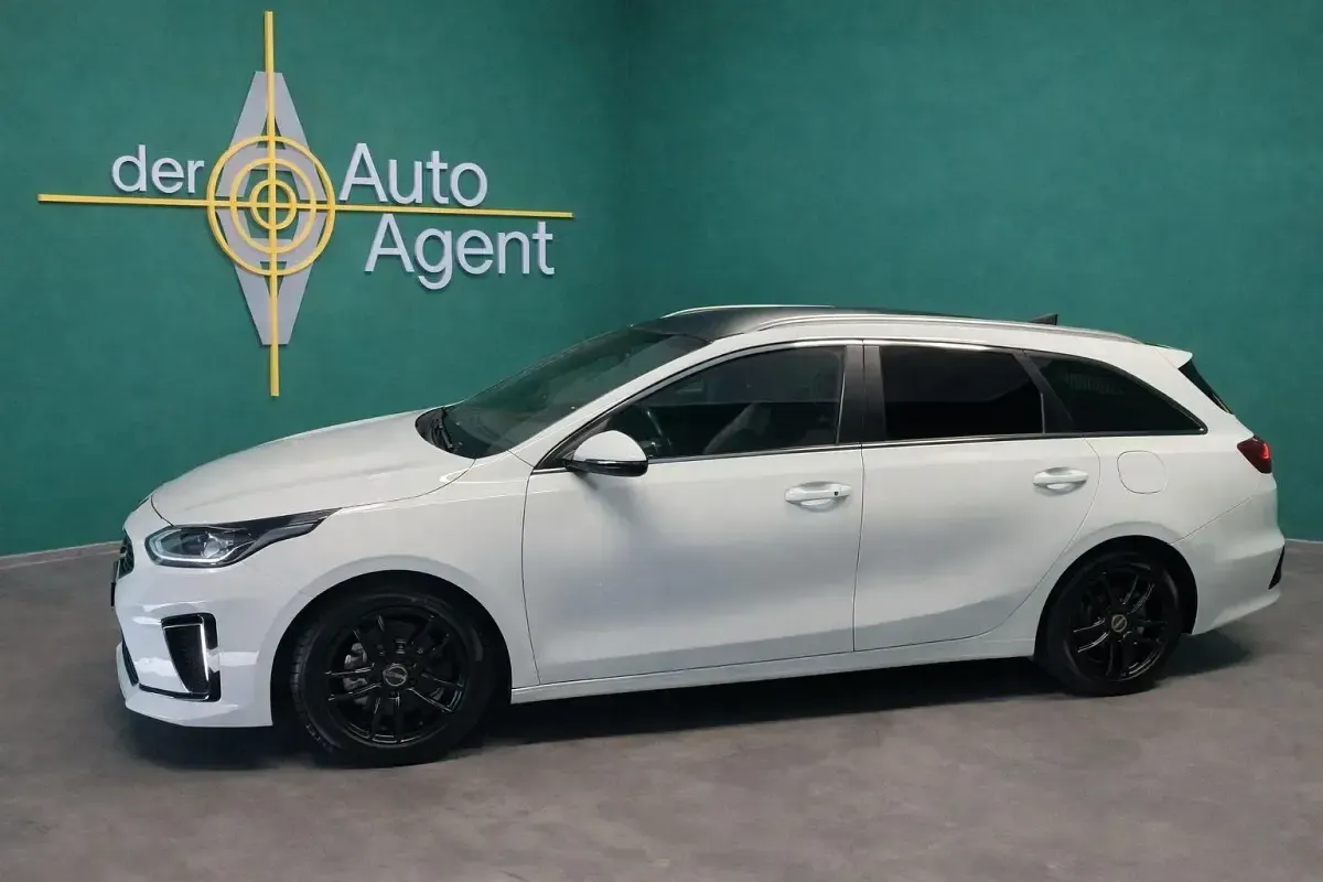 Gebraucht Kia Ceed GT GT-Line 140 PS (102 kW) 2020 Weiß Kombi
