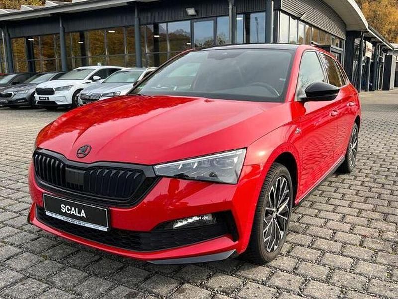Gebraucht Skoda Scala Monte Carlo 150 PS (110 kW) 2024 Velvet rot premium metallic (metallic) Kleinwagen
