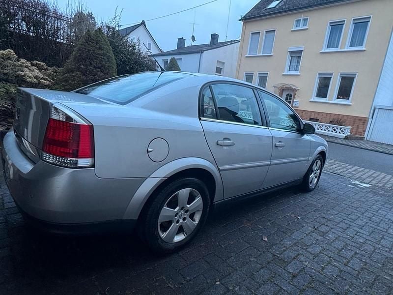 Gebraucht Opel Vectra 155 PS (114 kW) 2004 Grau Limousine