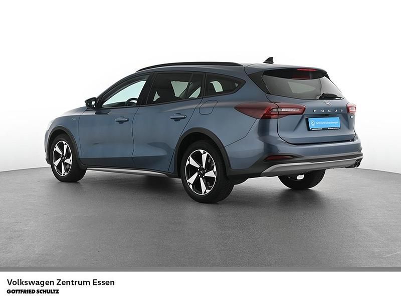 Gebraucht Ford Focus Active 125 PS (91 kW) 2022 Blau Kombi