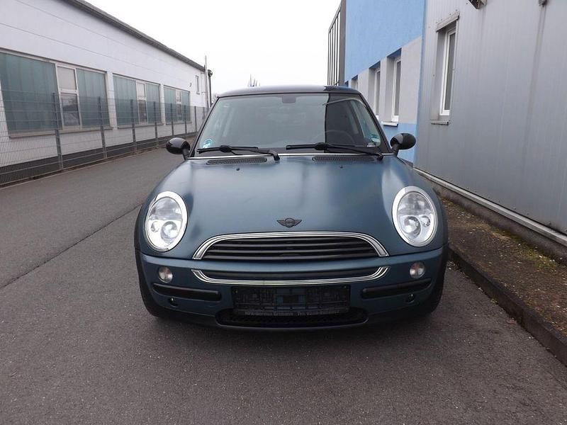 Gebraucht Mini ONE 90 PS (66 kW) 2003 Blau Kleinwagen