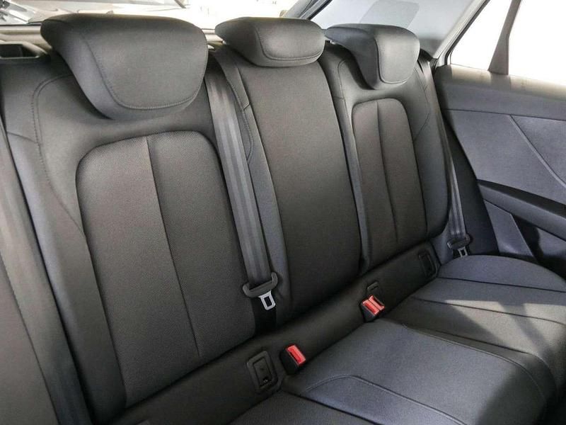 Gebraucht Audi Q2 Comfort 116 PS (85 kW) 2025 Arkonaweiß SUV