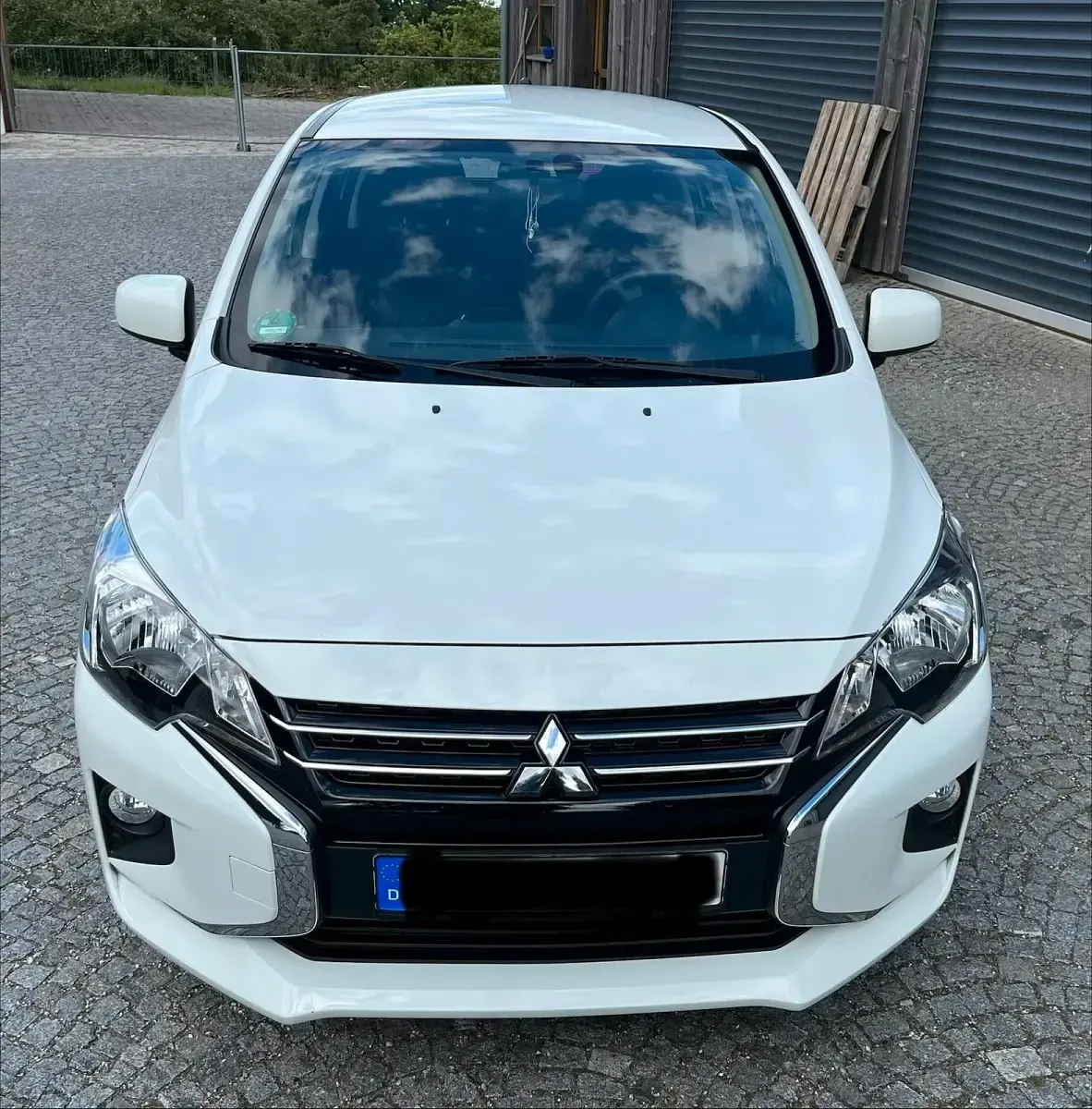 Gebraucht Mitsubishi Space Star Spirit 71 PS (52 kW) 2021 Weiß Kleinwagen
