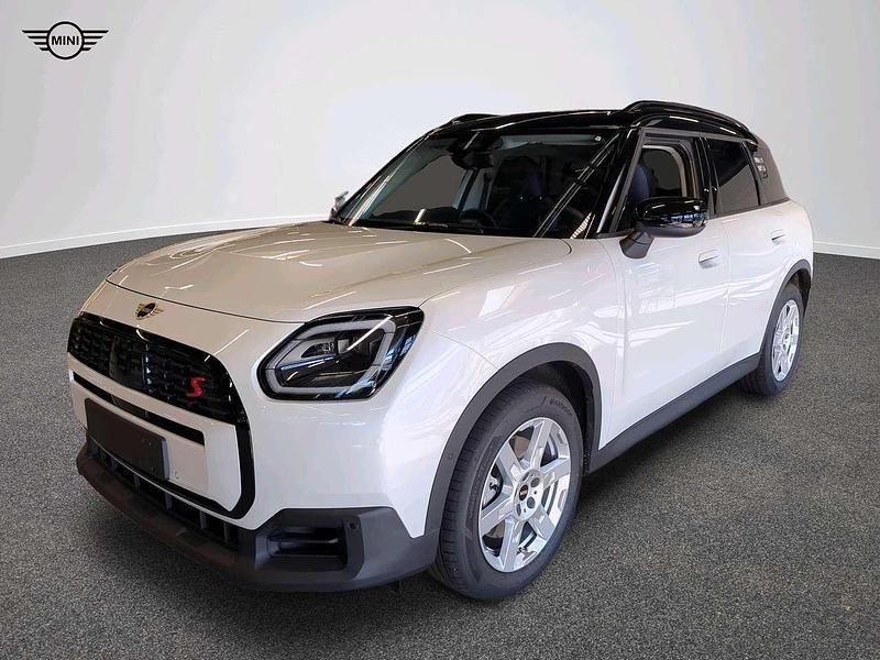Weiß Gebraucht 2024 Mini Countryman Classic SUV | 40.704 € (Superpreis) - Bild 1/4
