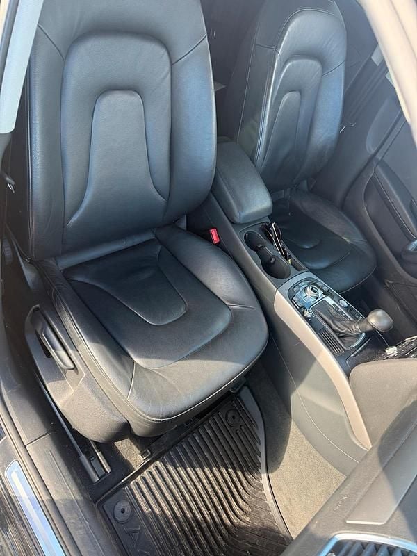 Gebraucht Audi A4 170 PS (125 kW) 2014 Schwarz Kombi