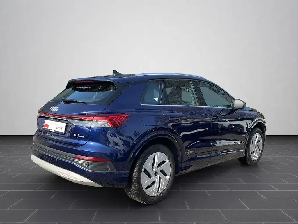 Second-hand Audi Q4 e-tron Sport 150 kW (204 CP) 2023 Albastru SUV